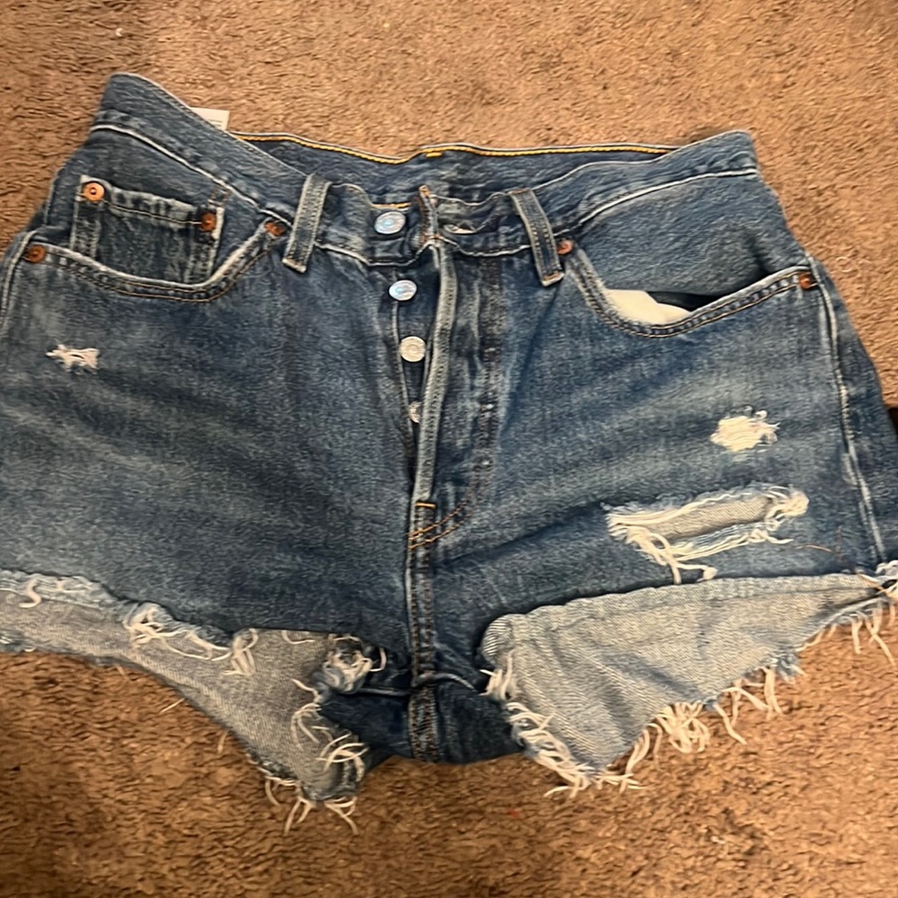 Levi’s shorts